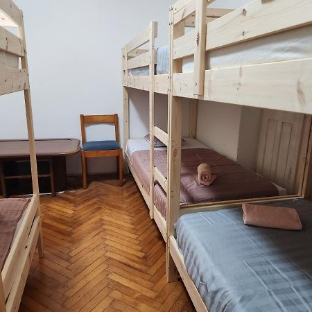 Hostel Queen Centar Сплит Екстериор снимка