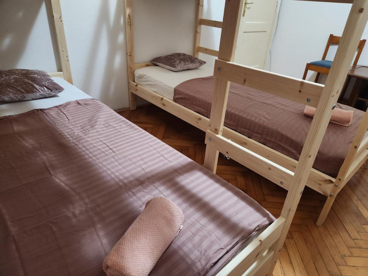 Hostel Queen Centar Сплит Екстериор снимка
