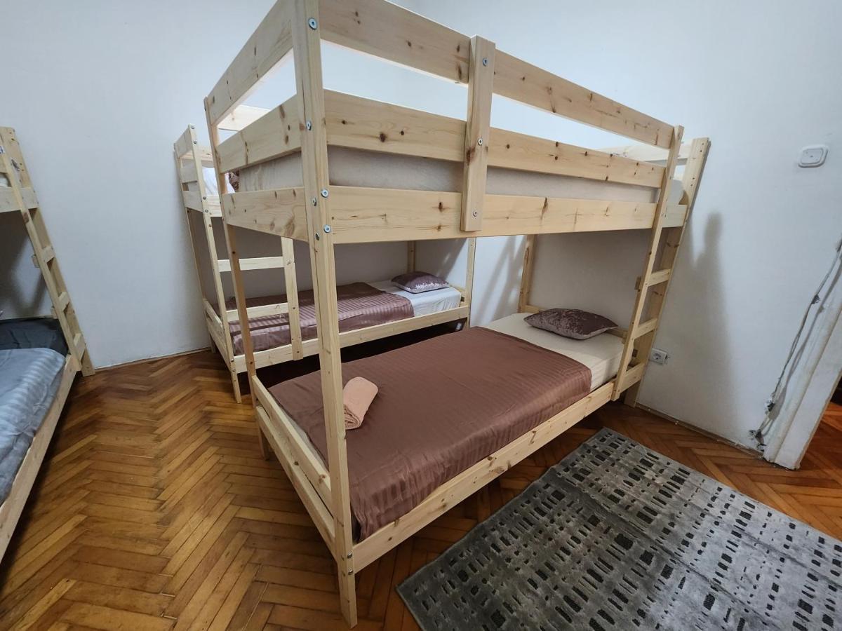 Hostel Queen Centar Сплит Екстериор снимка