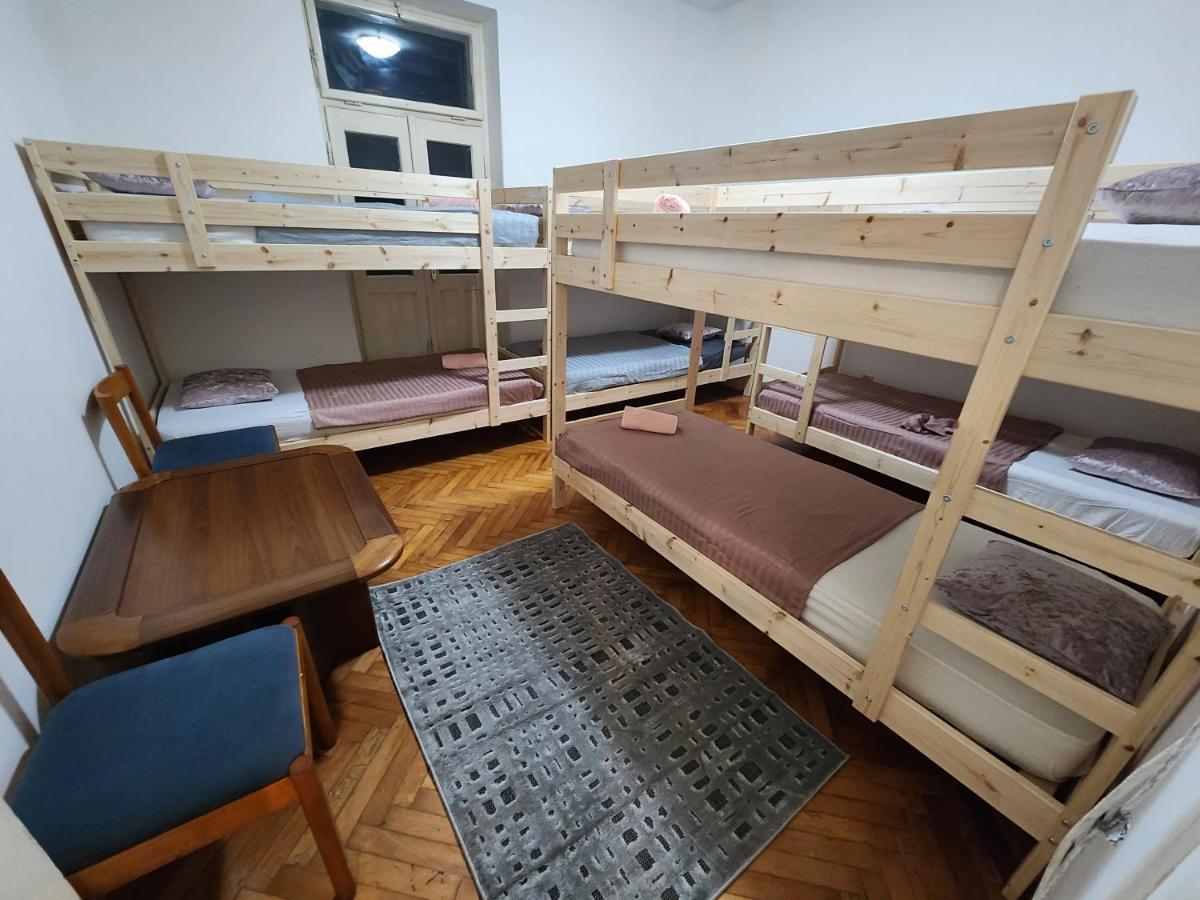 Hostel Queen Centar Сплит Екстериор снимка